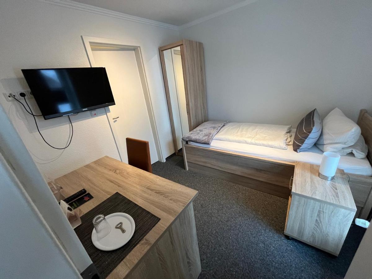 Hotel Zum Grossen Krug Wirdum Luaran gambar