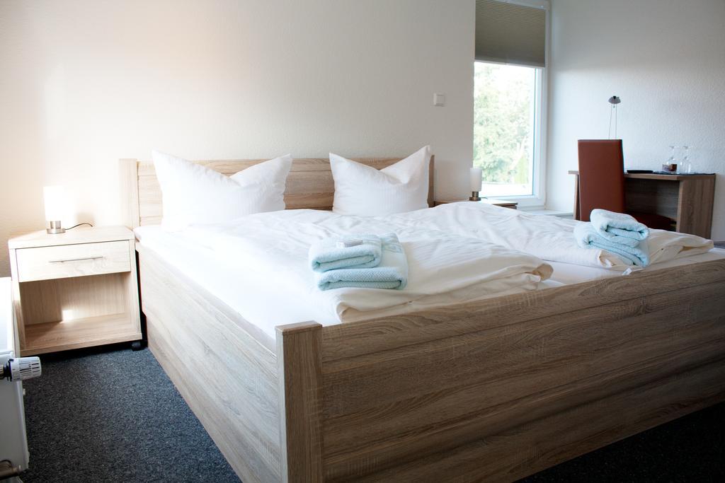 Hotel Zum Grossen Krug Wirdum Luaran gambar