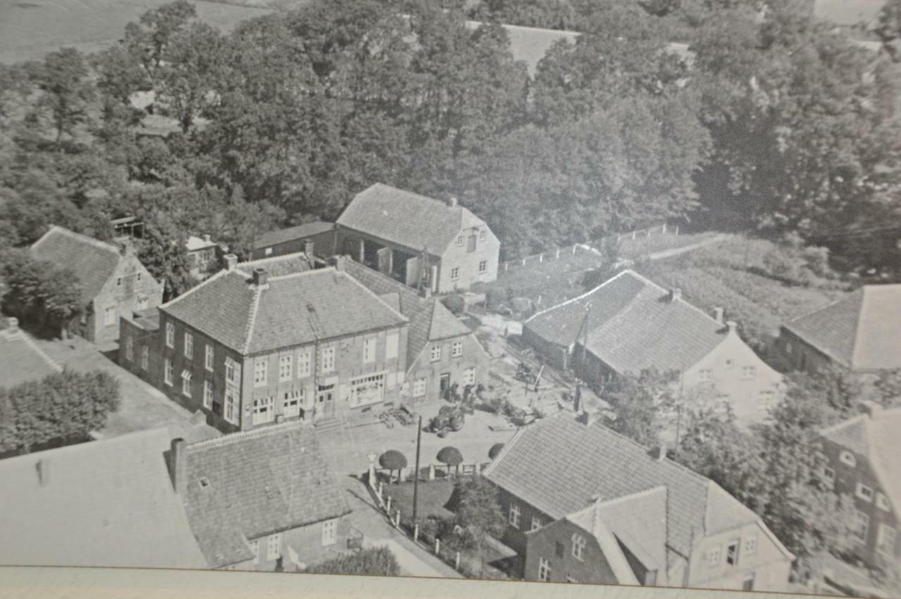 Hotel Zum Grossen Krug Wirdum Luaran gambar